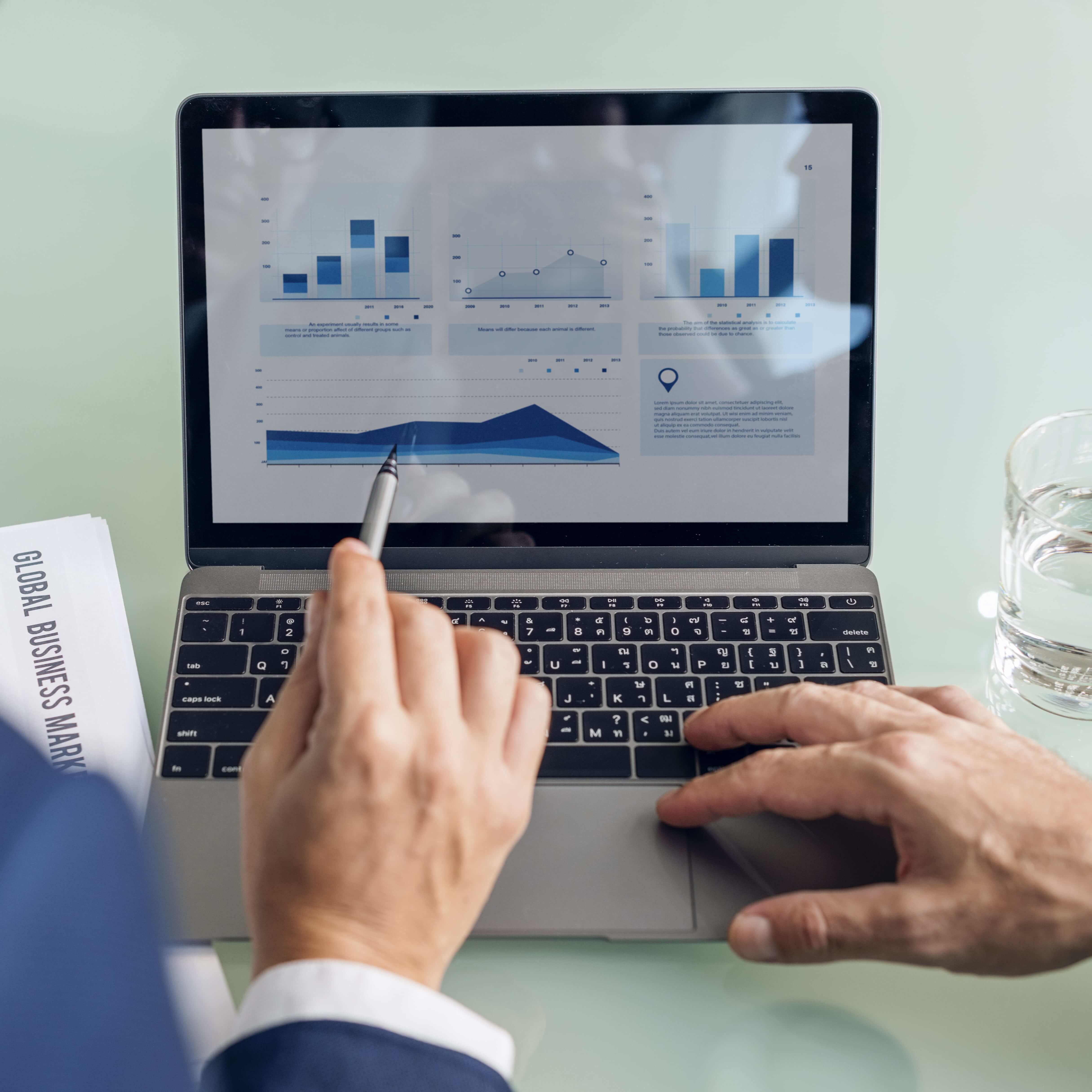 servicio de anuncio de facebook y anuncios en buscadores de google